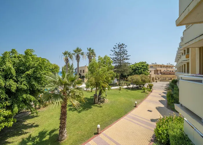 Sunshine Rhodes Hotel 4*