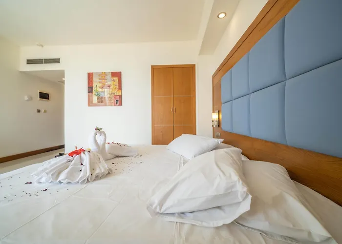 Sunshine Rhodes Hotel 4*