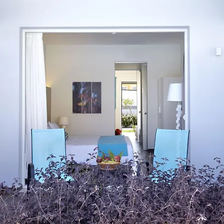 酒店 阳光罗德岛酒店 4*