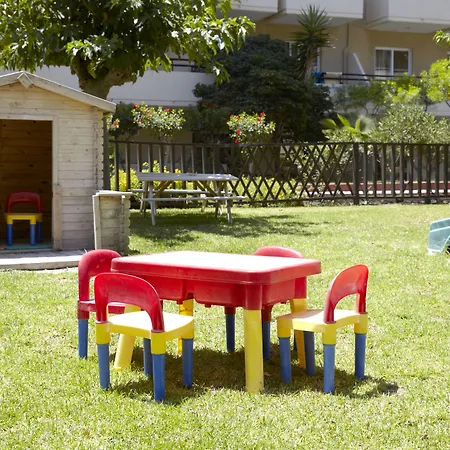 阳光罗德岛酒店