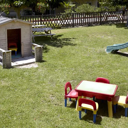 阳光罗德岛酒店 4* 伊利索斯