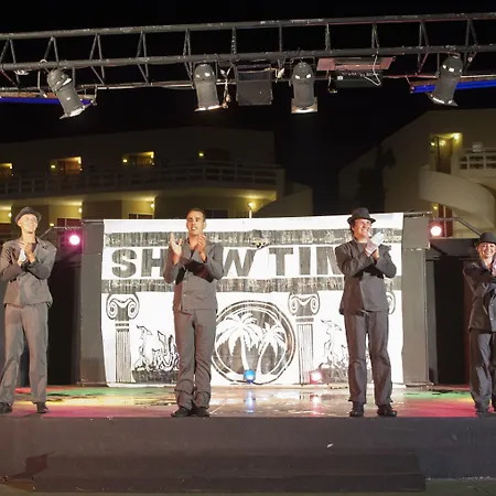 阳光罗德岛酒店 酒店 4*