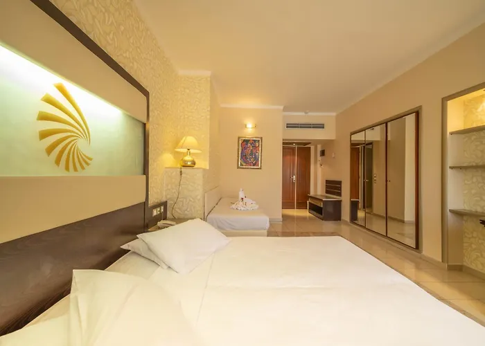 صن شاين رودس 4*